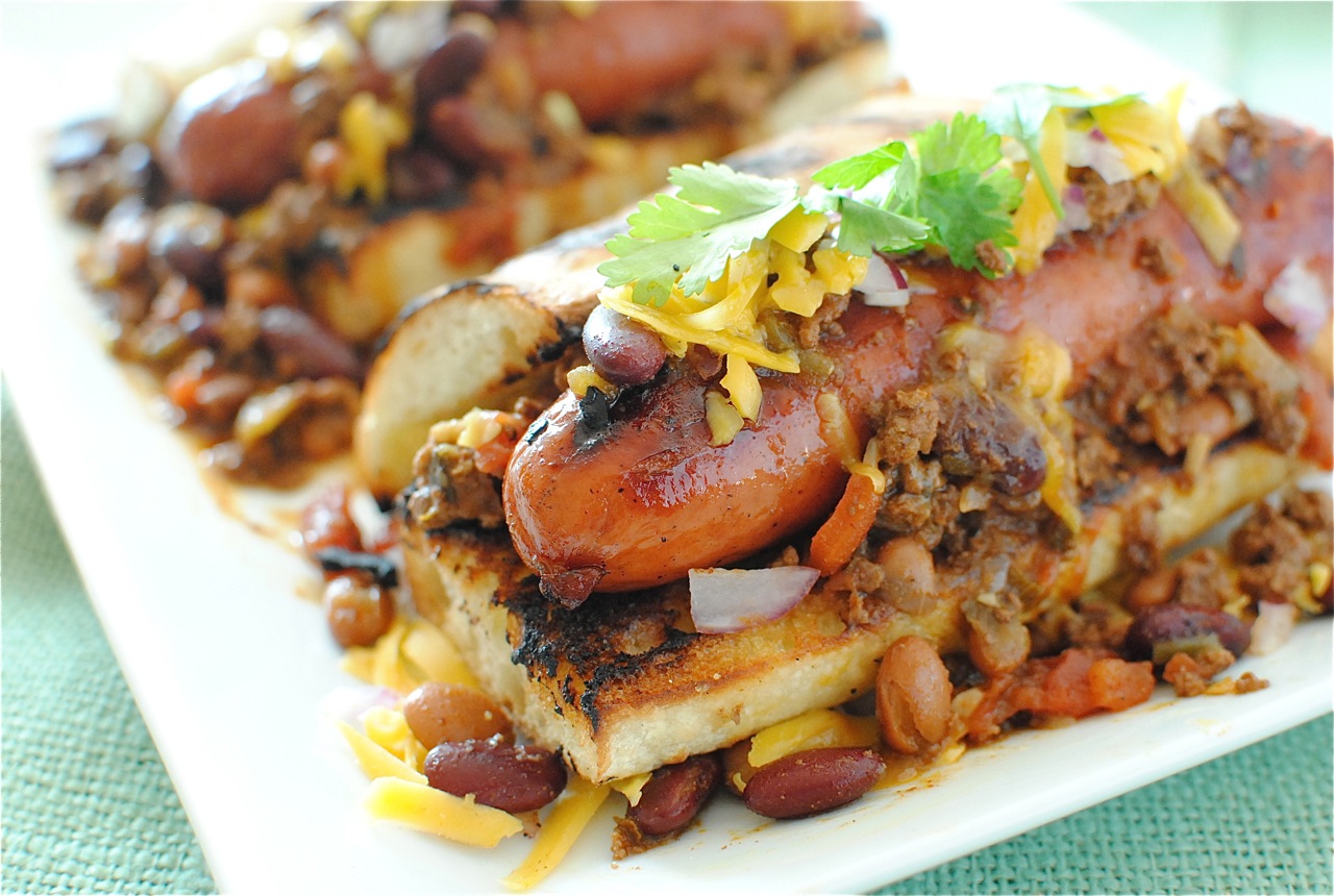 Gourmet Chili Dogs - Bev Cooks