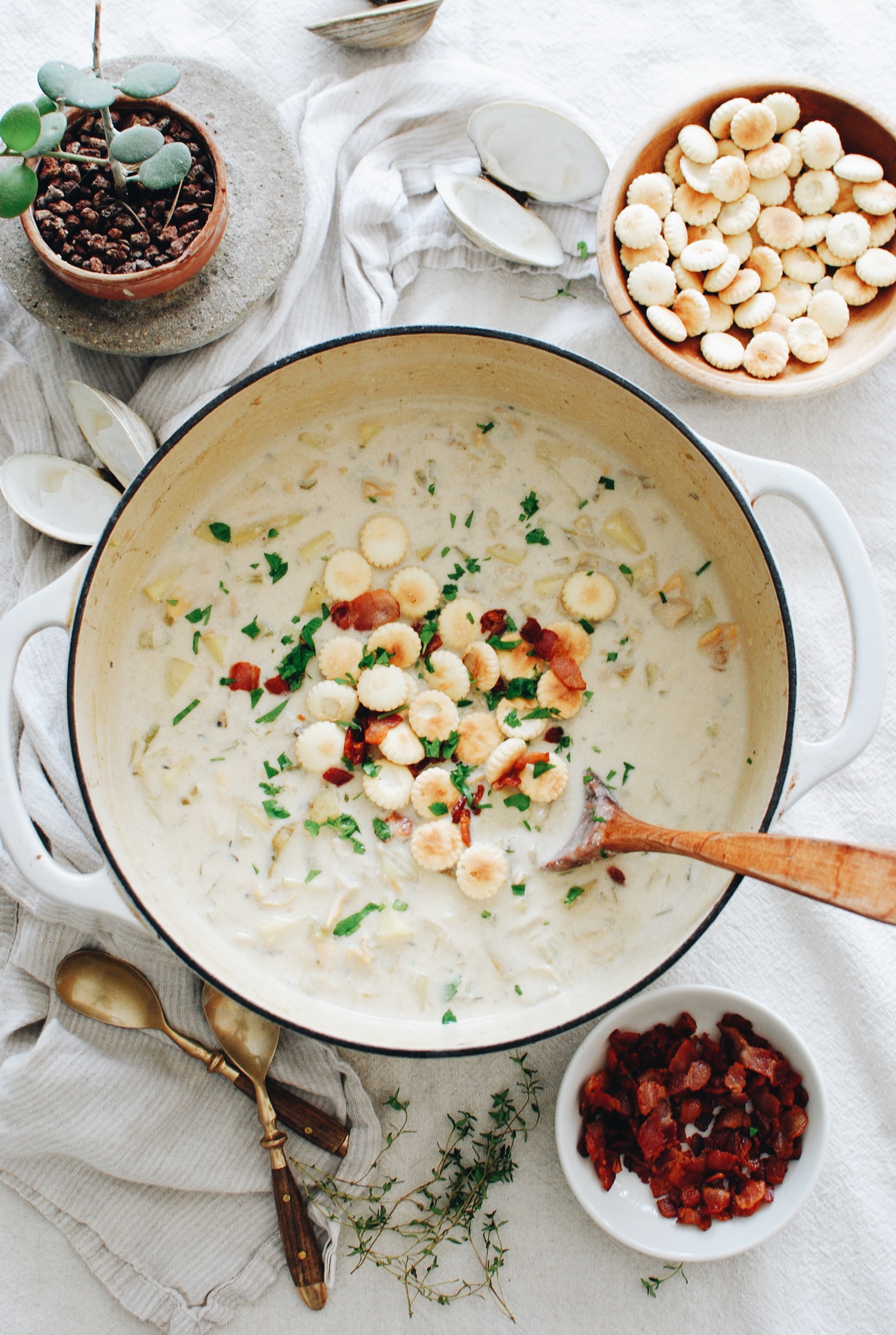 LIGHTENED UP NEW ENGLAND CLAM CHOWDER