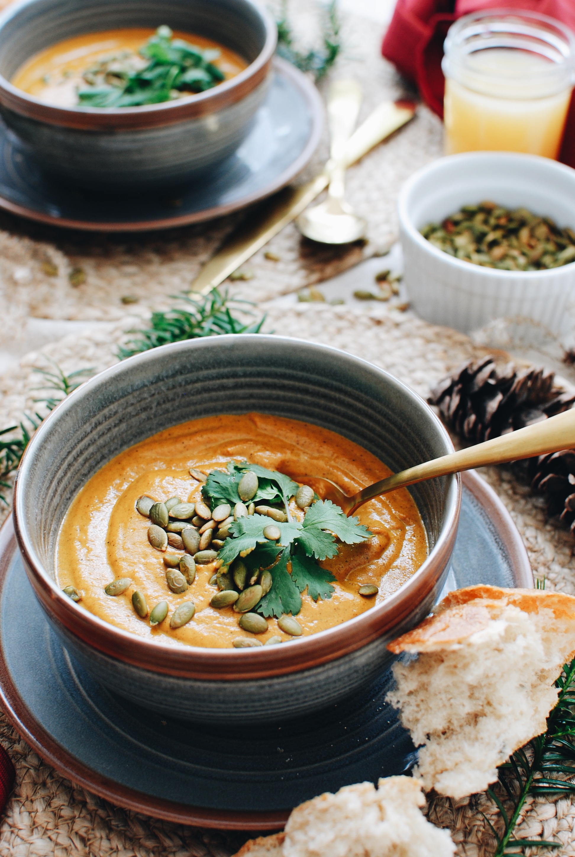 Creamy Roasted Carrot Ginger Soup