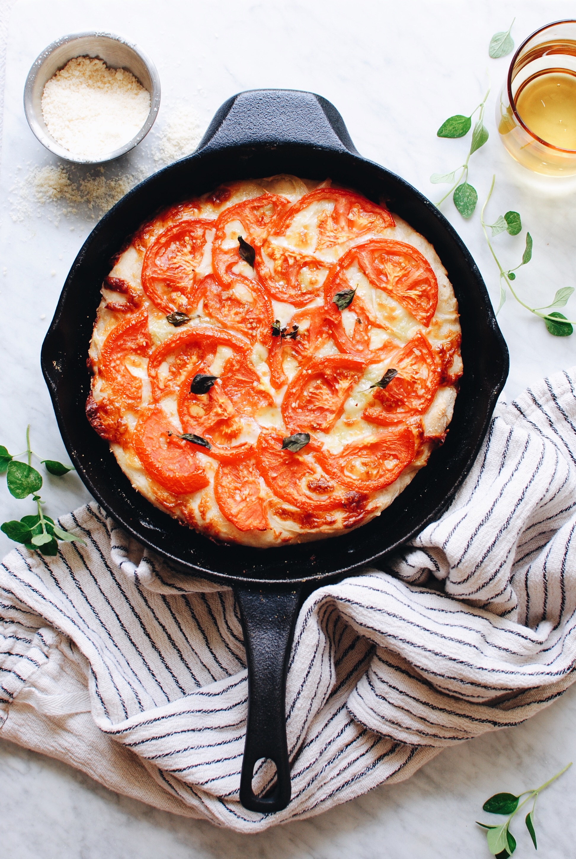 Can You Cook Tomatoes In Cast Iron?
