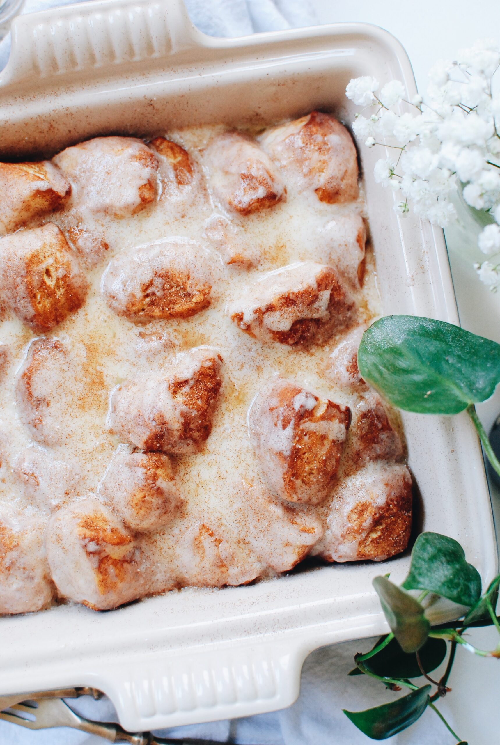 How to Par-Bake Cinnamon Rolls - Baked Broiled and Basted