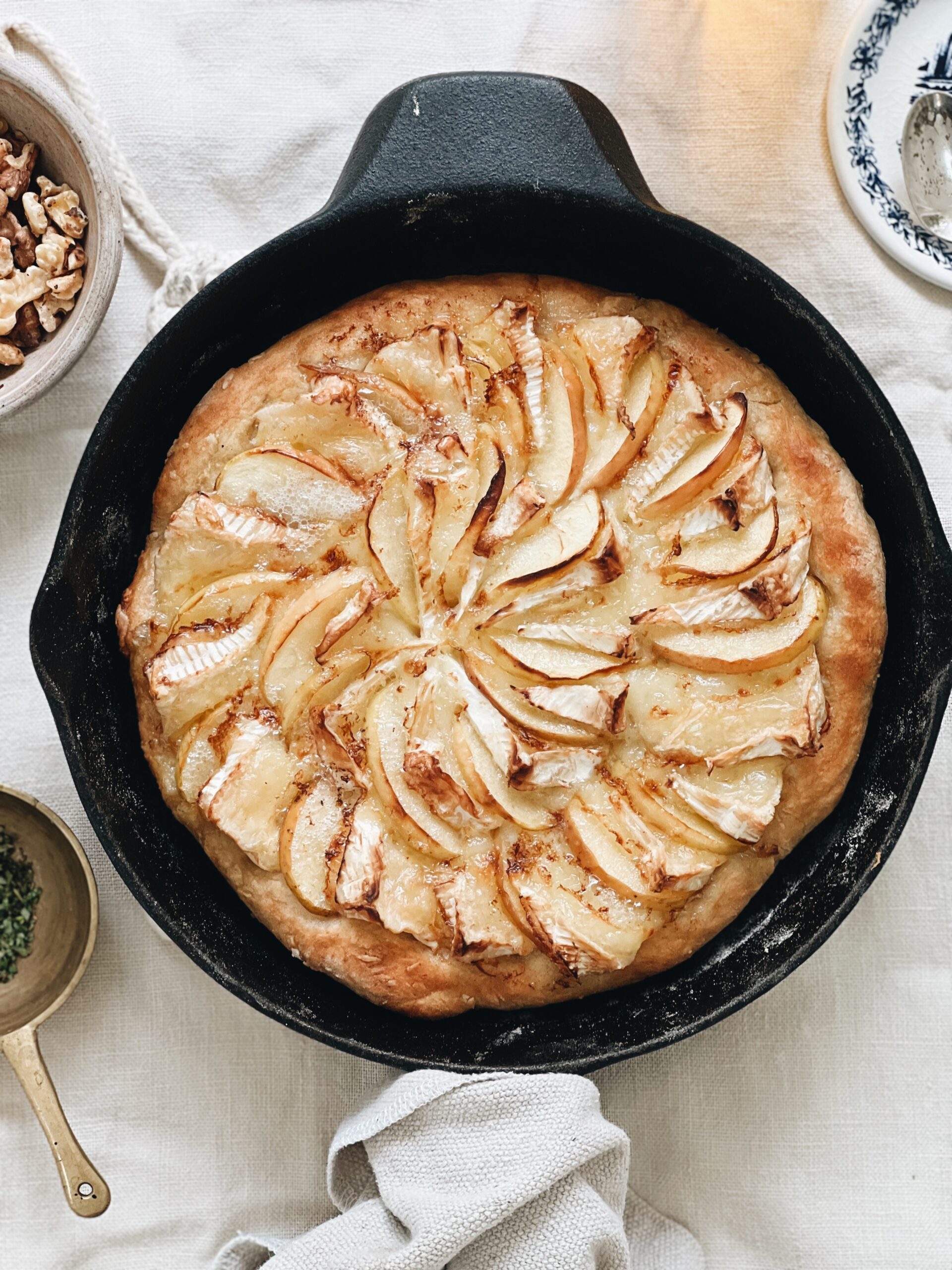 Apple Pie Baked Brie