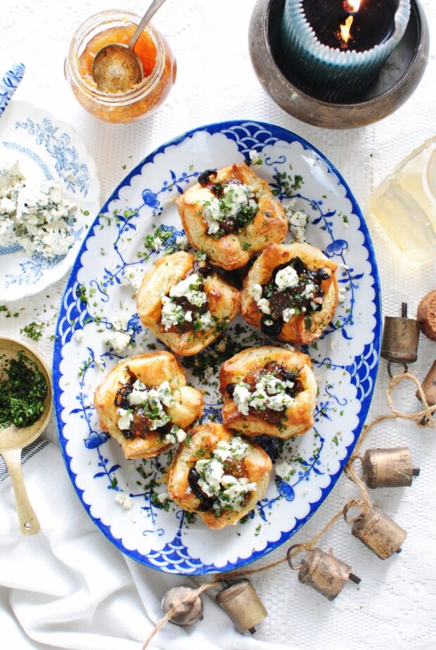Puff Pastry Bites with Caramelized Onions, Fig Jam and Gorgonzola / Bev Cooks