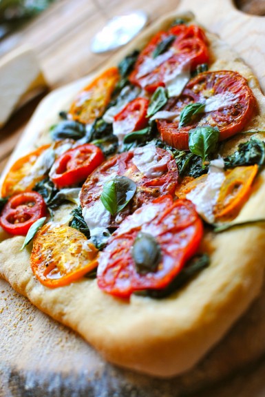 Garden Tomato Pizza - Bev Cooks