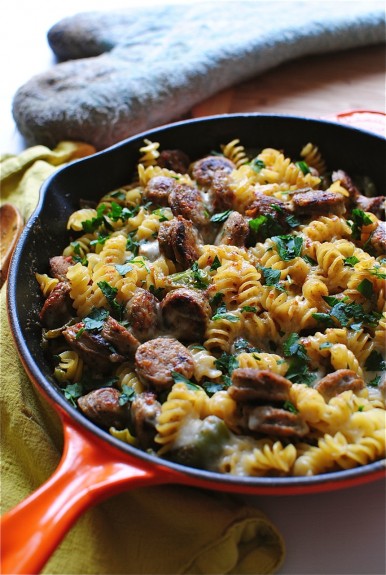 Skillet Pasta With Chicken Sausages And A Creamy Roasted Green Pepper