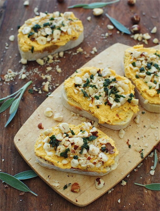 Spiced Autumn Crostini / Bev Cooks (Seriously Delish Giveaway)