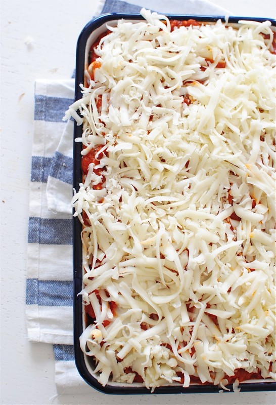 One Pan Chicken Spaghetti Bake / Bev Cooks