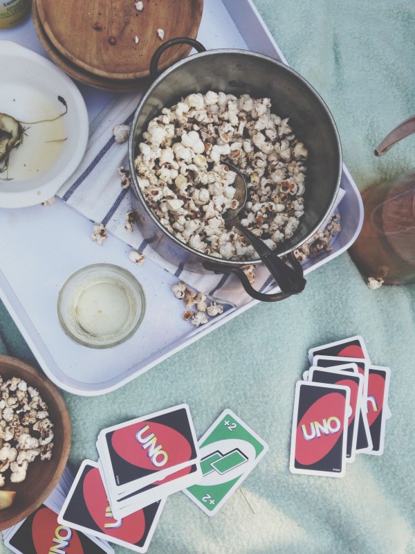 Curried Popcorn / Bev Cooks