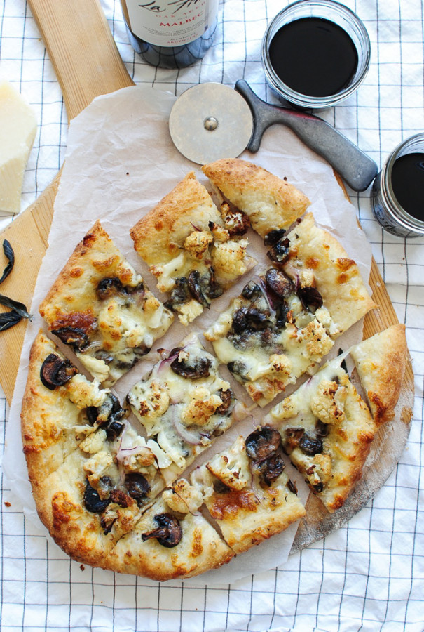 Roasted Cauliflower and Mushroom Pizza / Bev Cooks