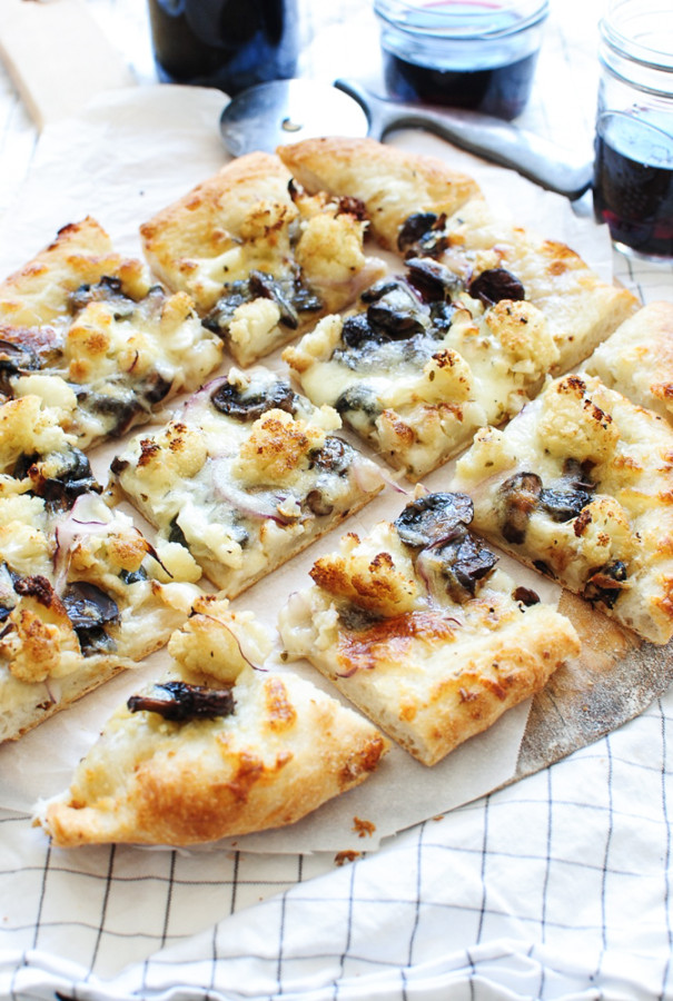 Roasted Cauliflower and Mushroom Pizza / Bev Cooks