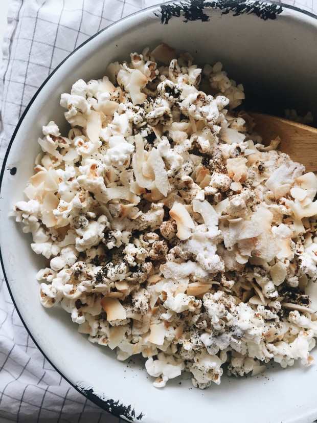 Chai Tea Popcorn / Bev Cooks