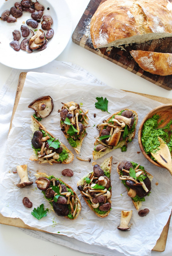 Wild Mushroom and Christmas Bean Crostini / Bev Cooks