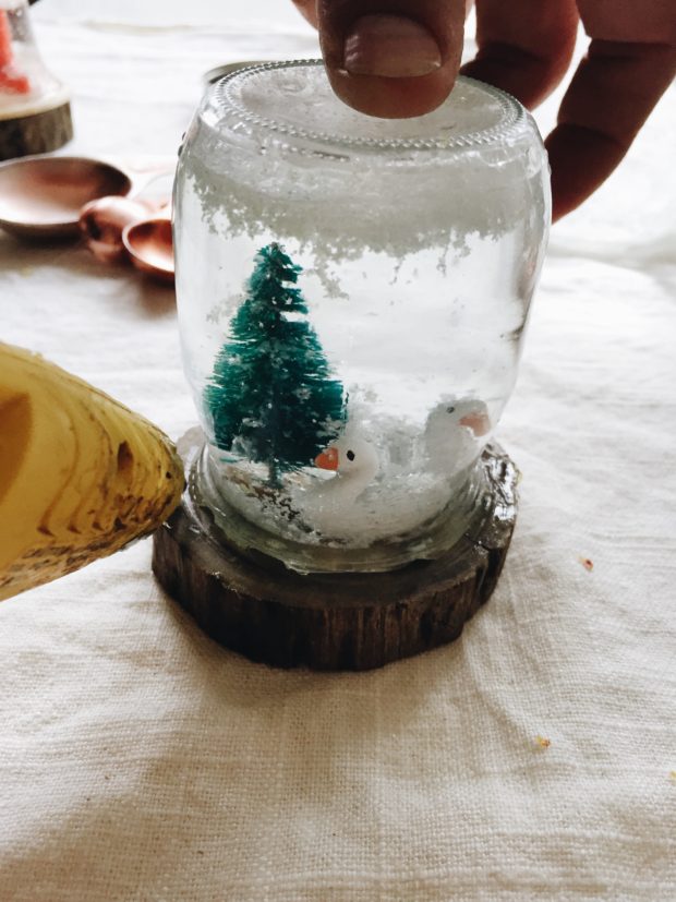 How to Make the Worst DIY Snow Globes Ever / Bev Cooks