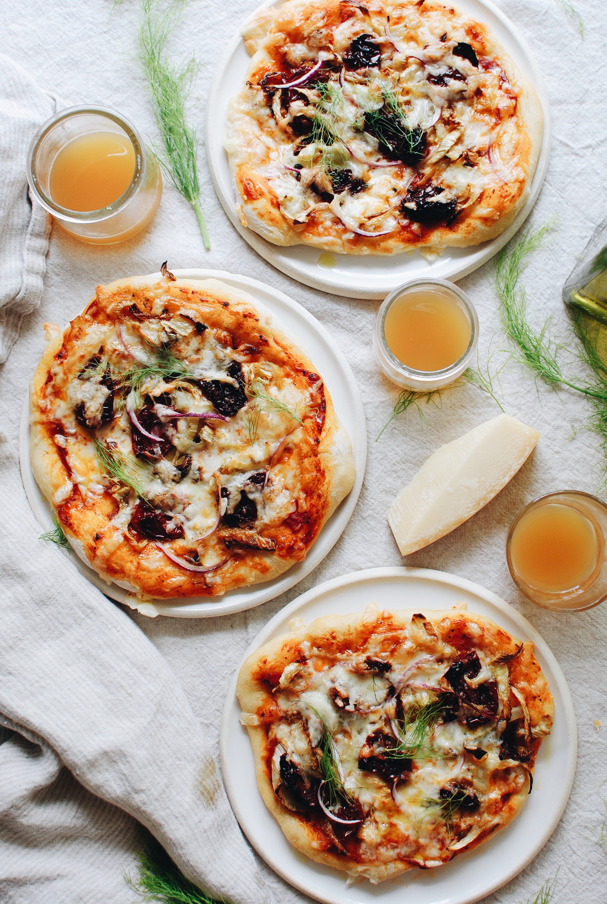 Roasted Fennel and Sundried Tomato Pizza / Bev Cooks