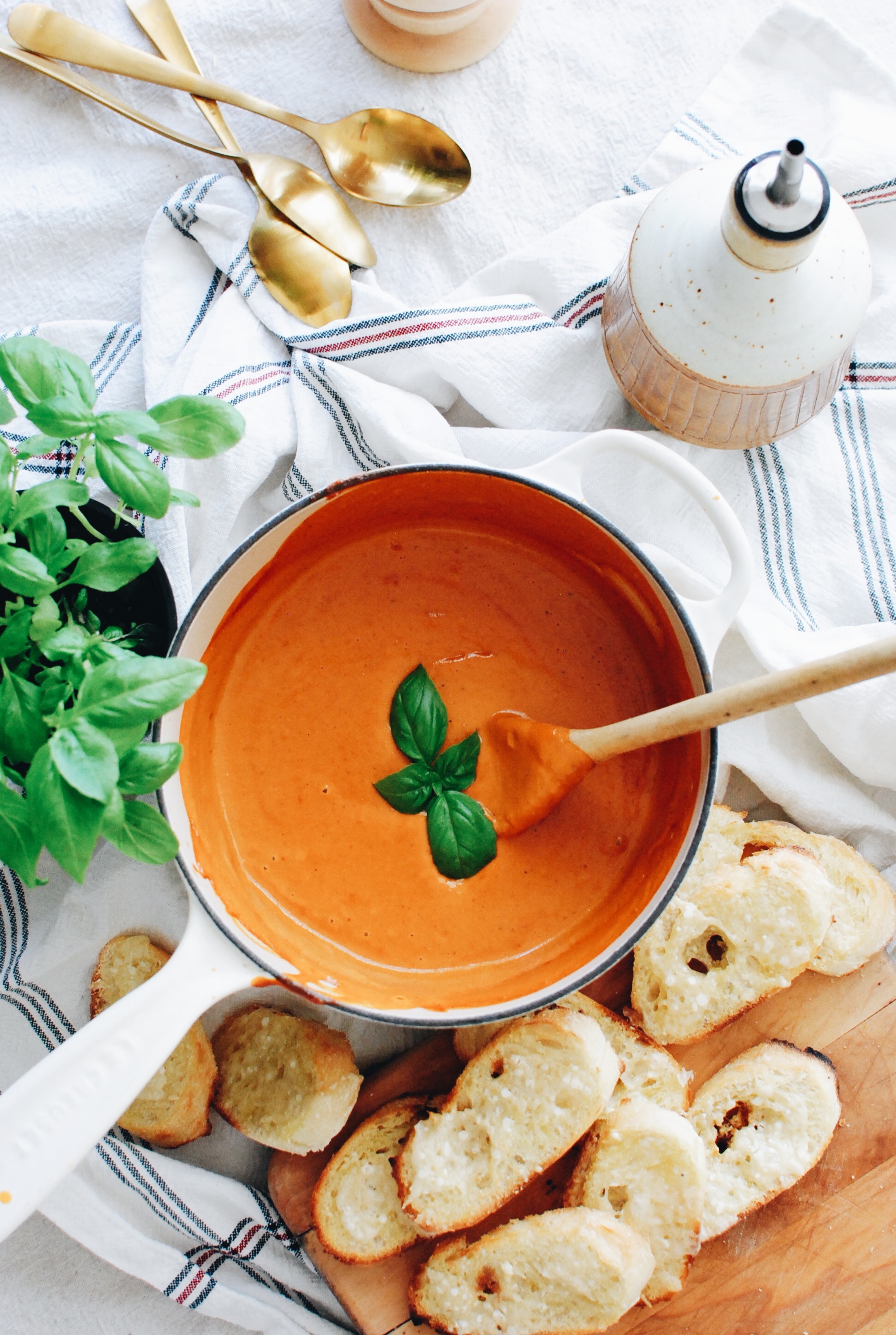 Creamy Roasted Tomato Soup / Bev Cooks