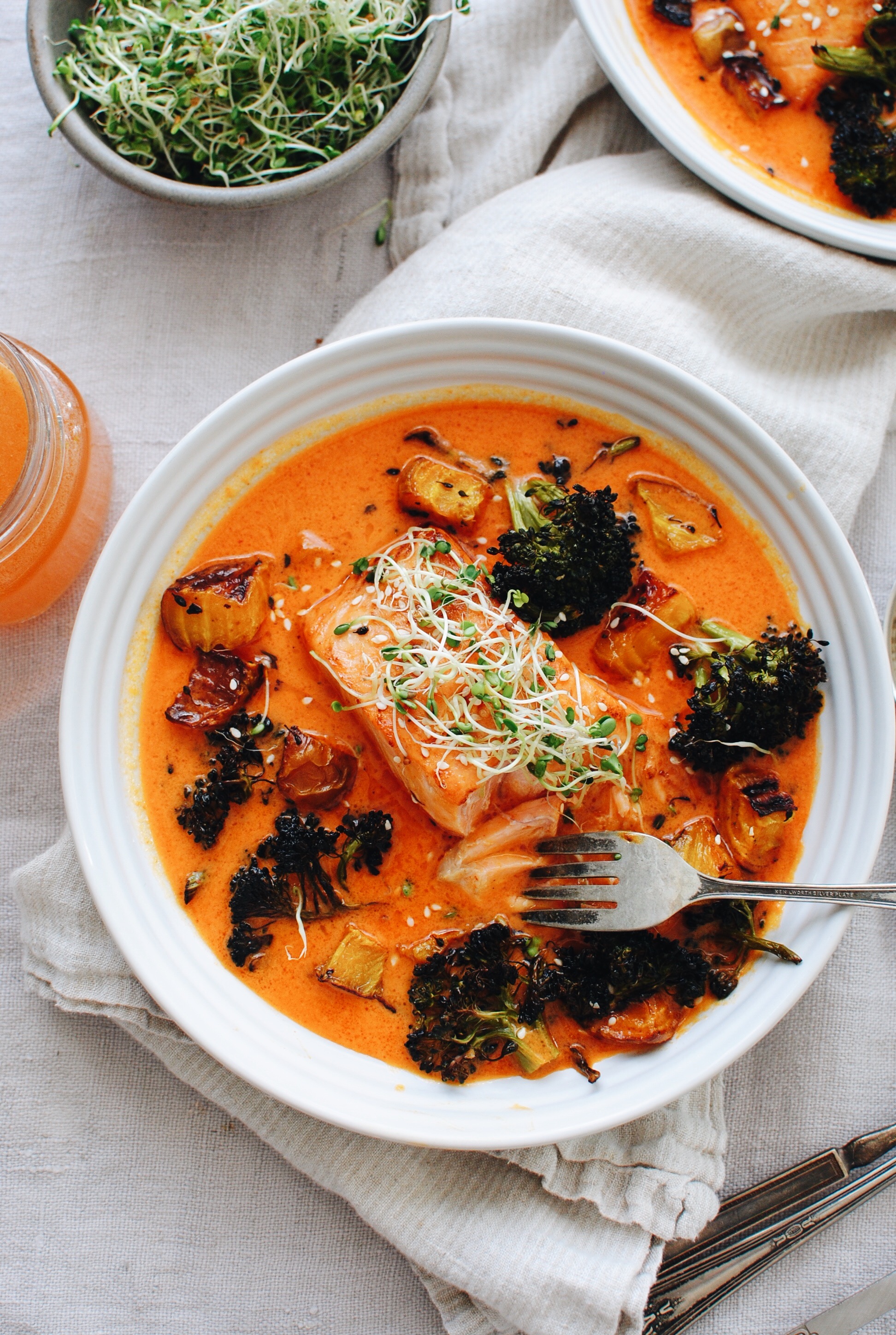 Thai Salmon and Broccoli Bowls / Bev Cooks