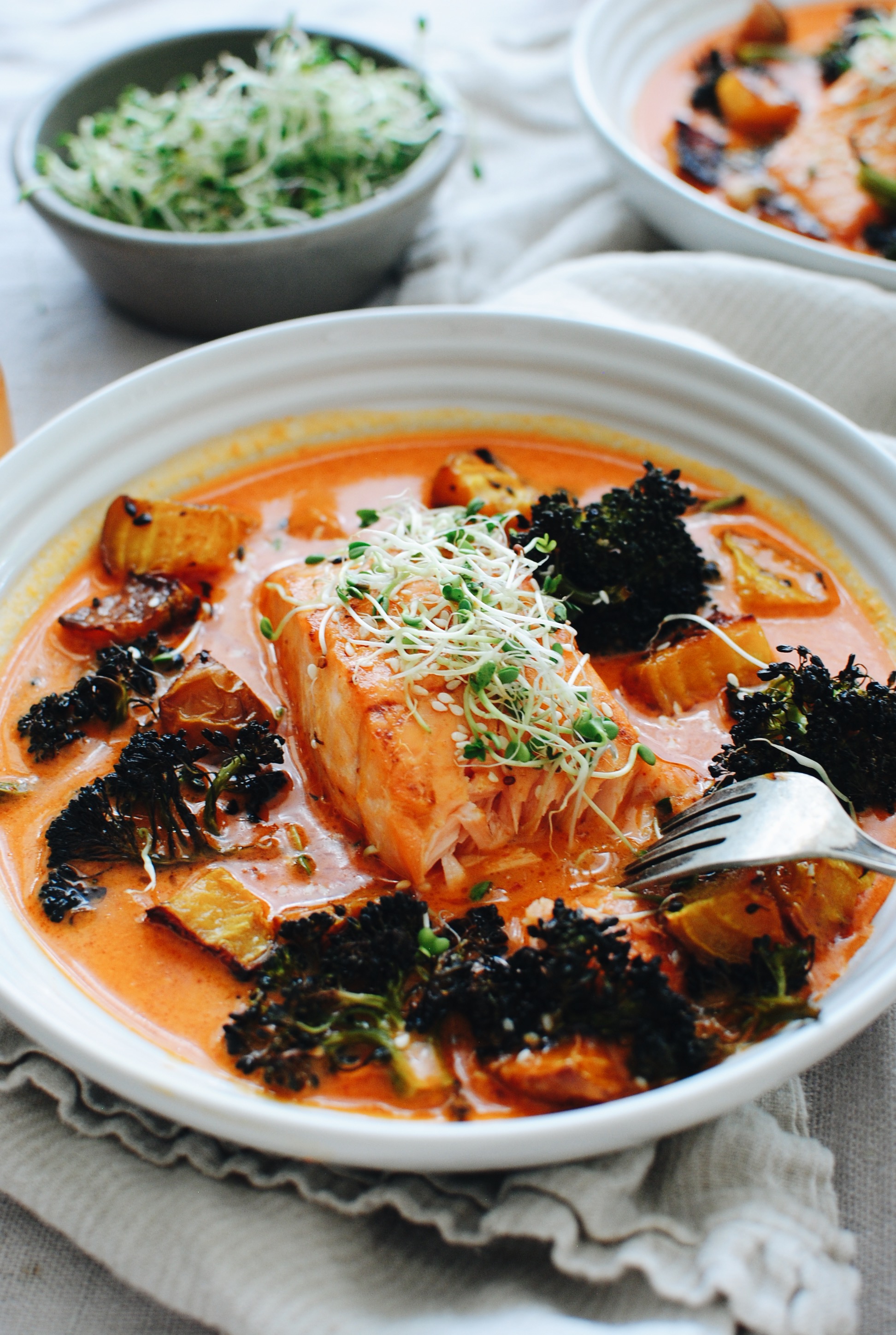 Thai Salmon and Broccoli Bowls / Bev Cooks