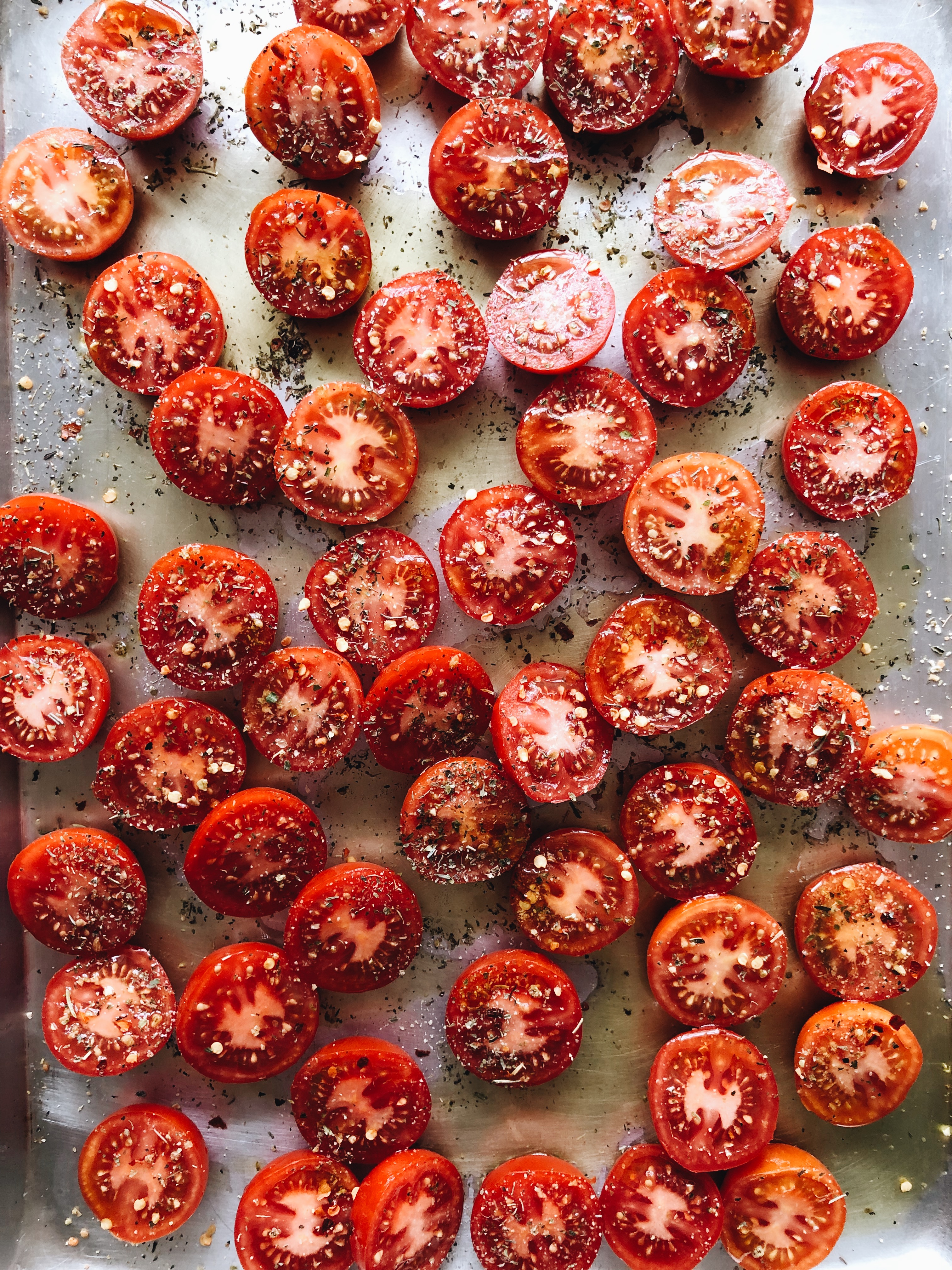 Roasted Tomato and Mushroom Pizzas / Bev Cooks