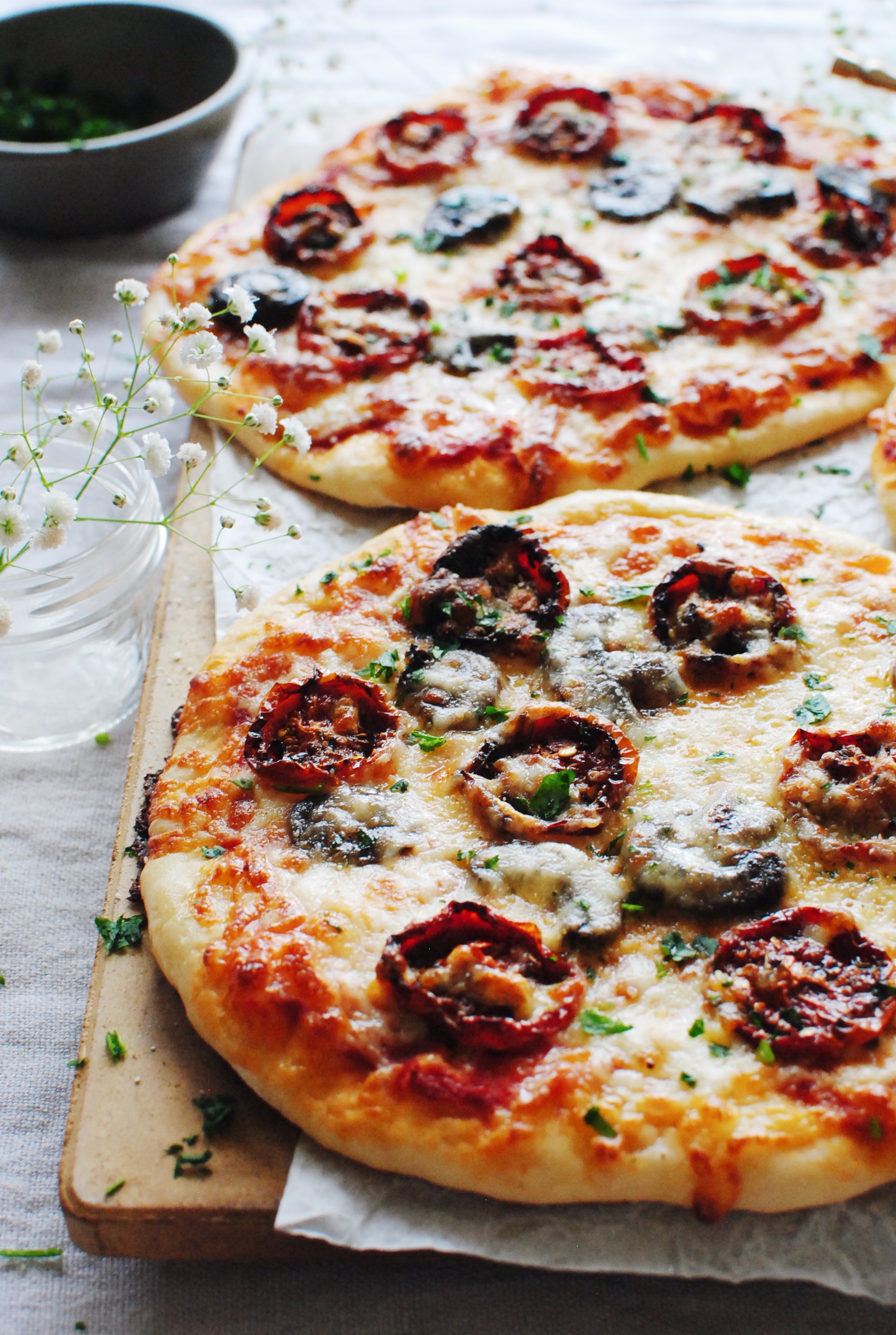 Roasted Tomato and Mushroom Pizzas / Bev Cooks