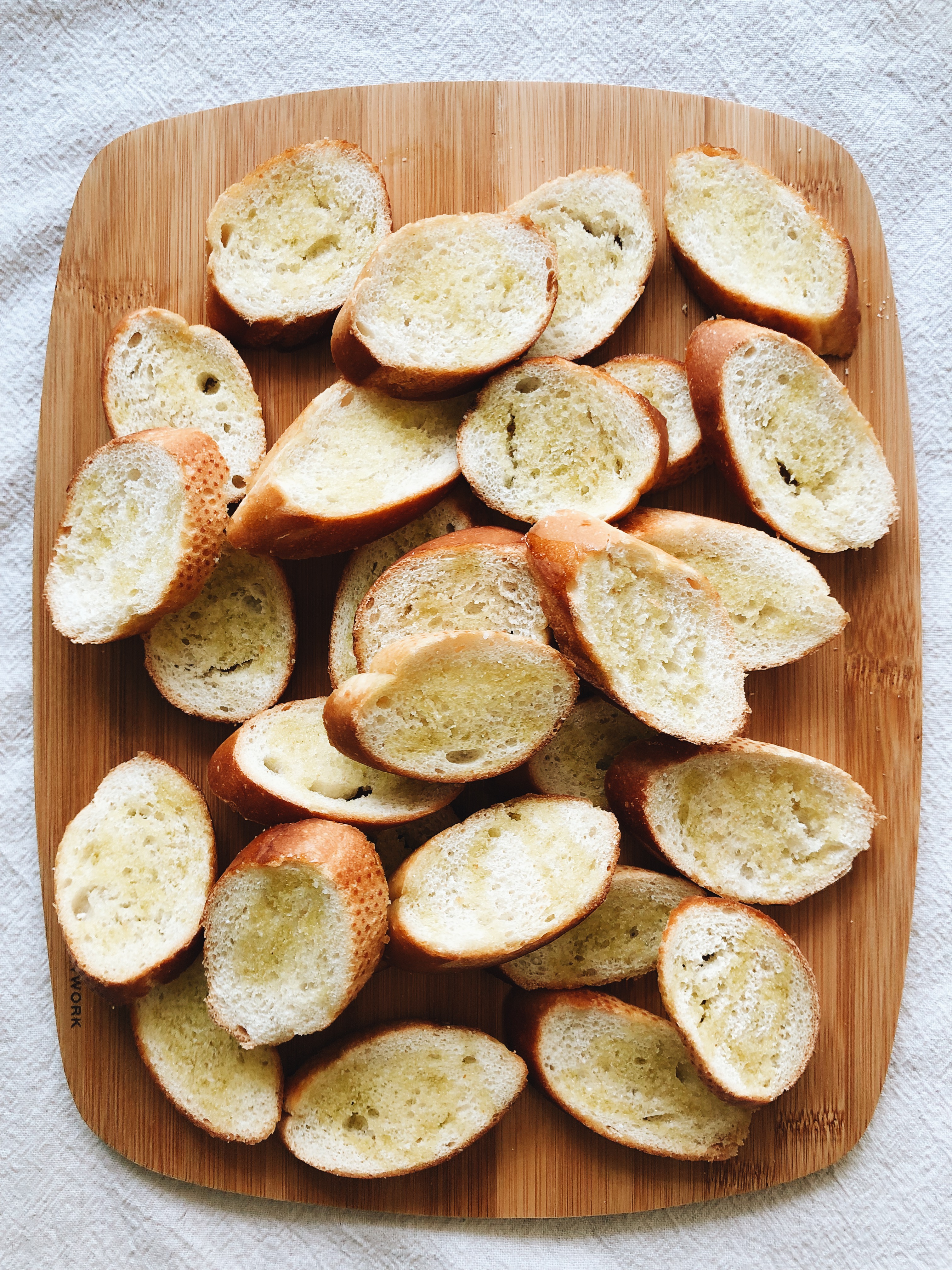 Cold Crab Dip with Crusty Baguette / Bev Cooks