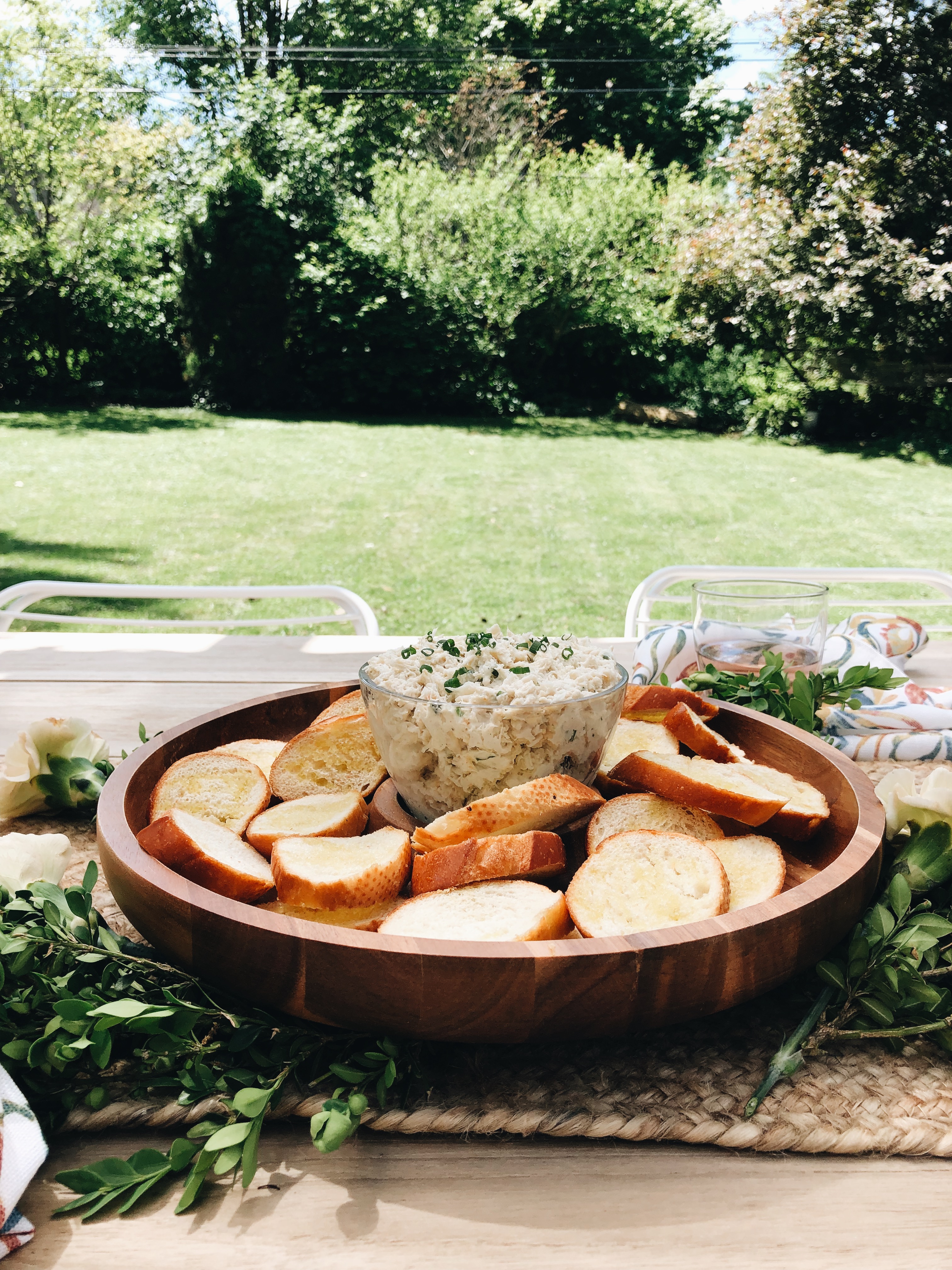 Cold Crab Dip with Crusty Baguette / Bev Cooks