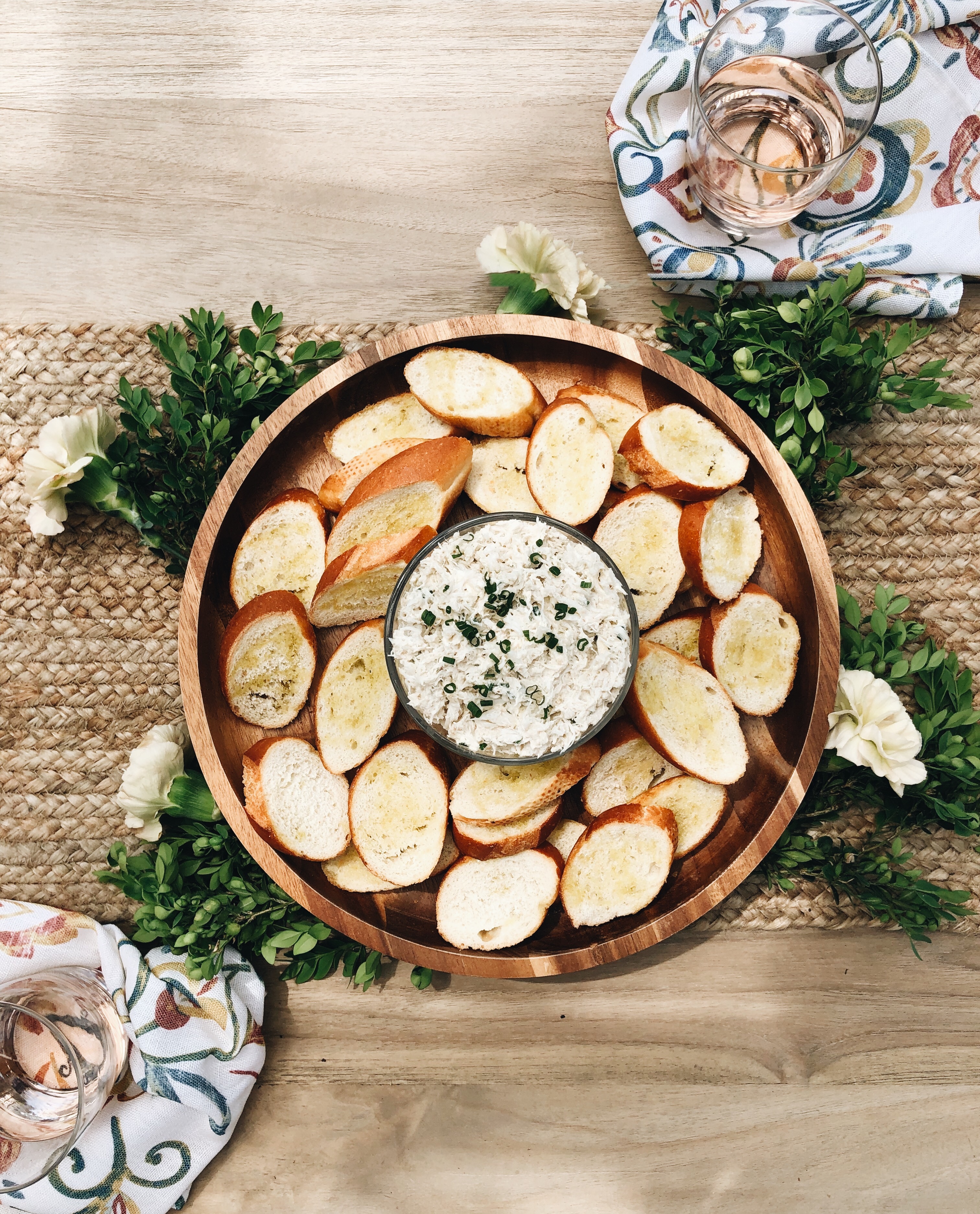 Cold Crab Dip with Crusty Baguette / Bev Cooks