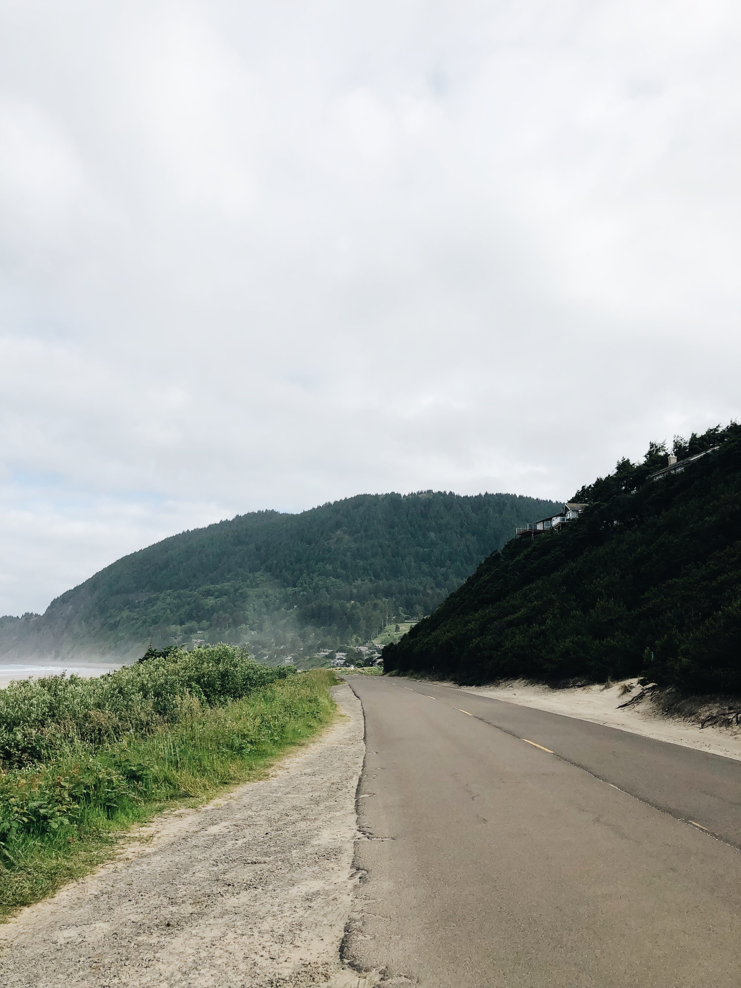 Our New Life on the Oregon Coast Forever / Bev Cooks