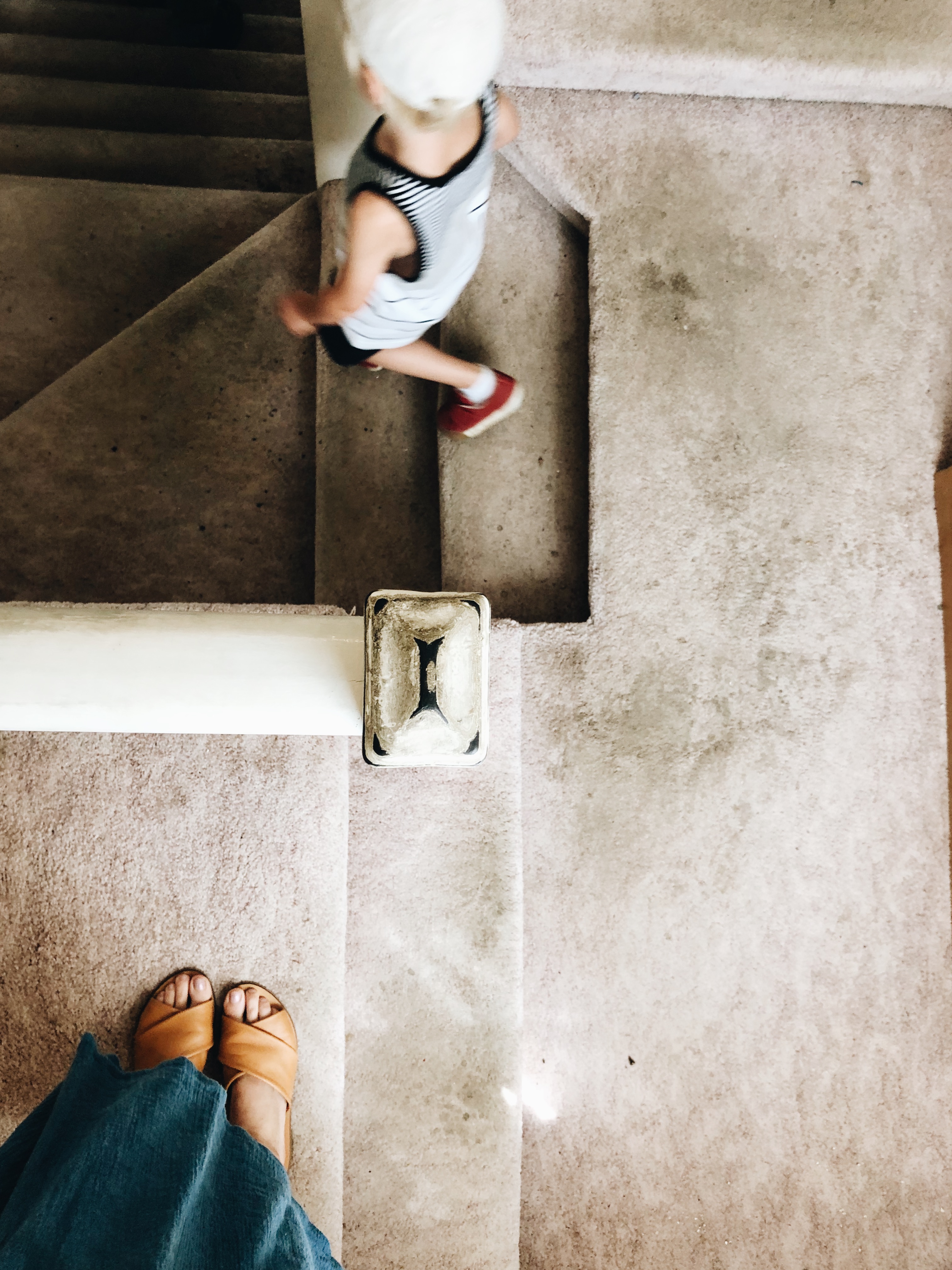 steps and shoes and carpet