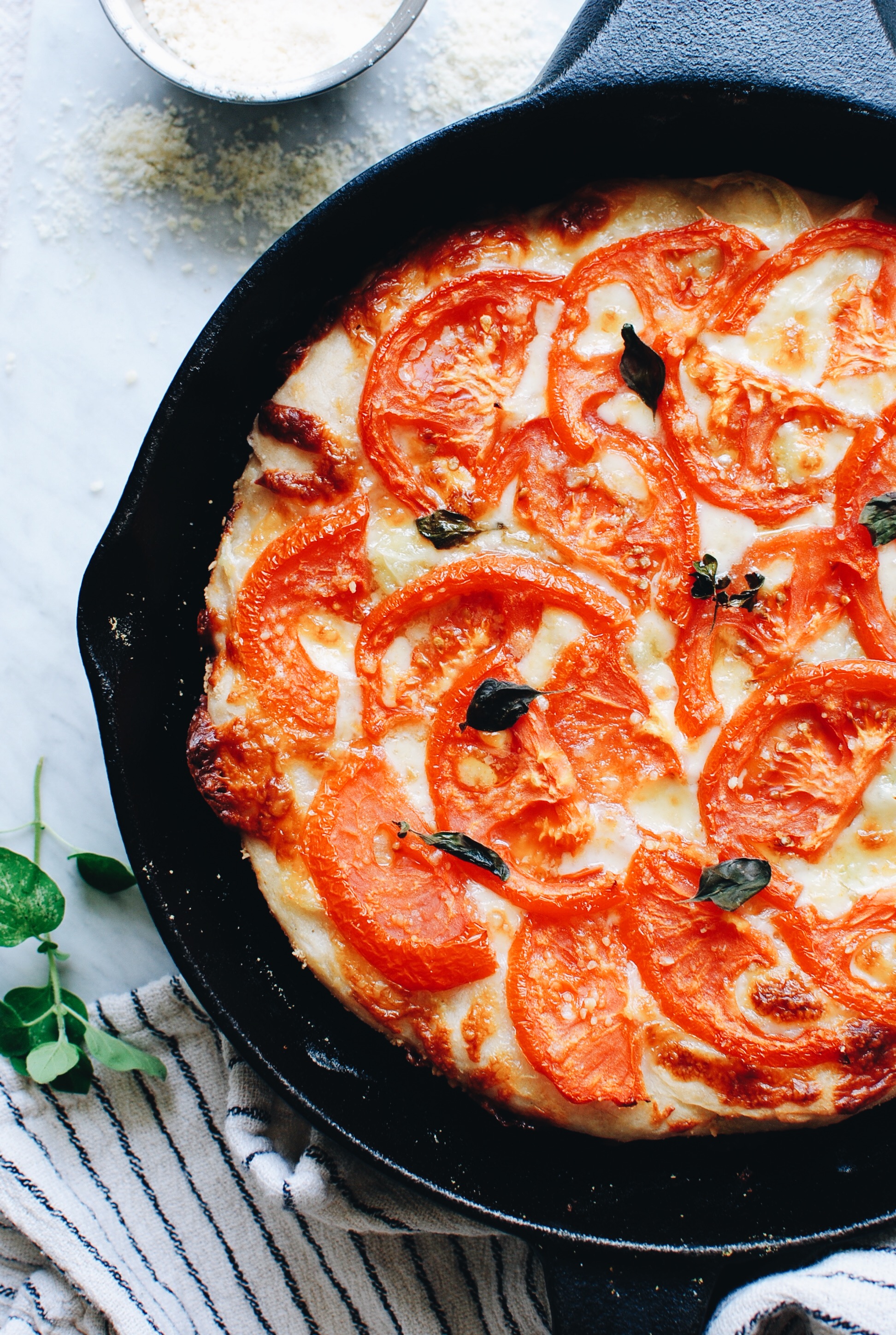 Skillet Tomato Pie / Bev Cooks