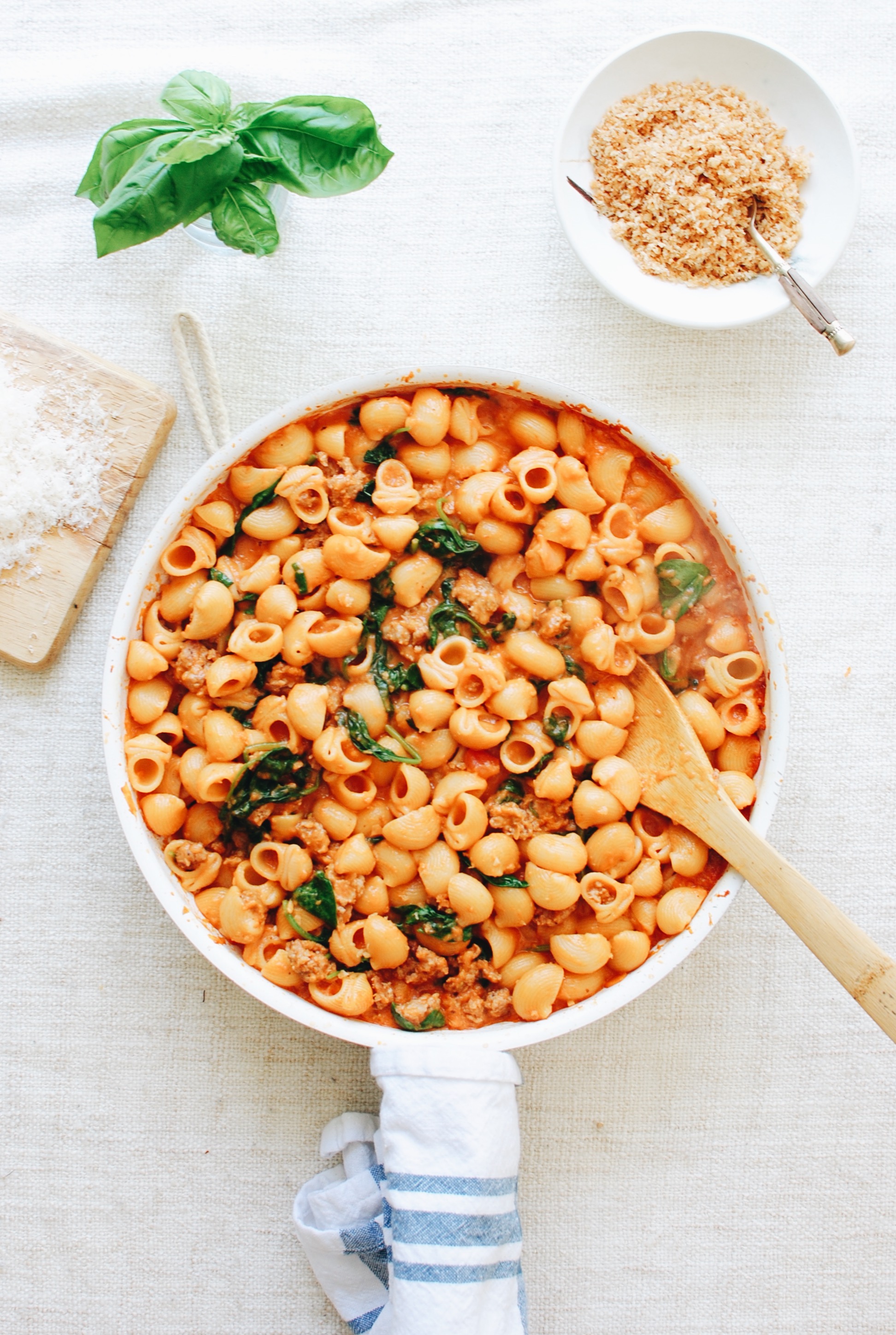 Creamy Tomato Shellbows with Sausage and Spinach / Bev Cooks