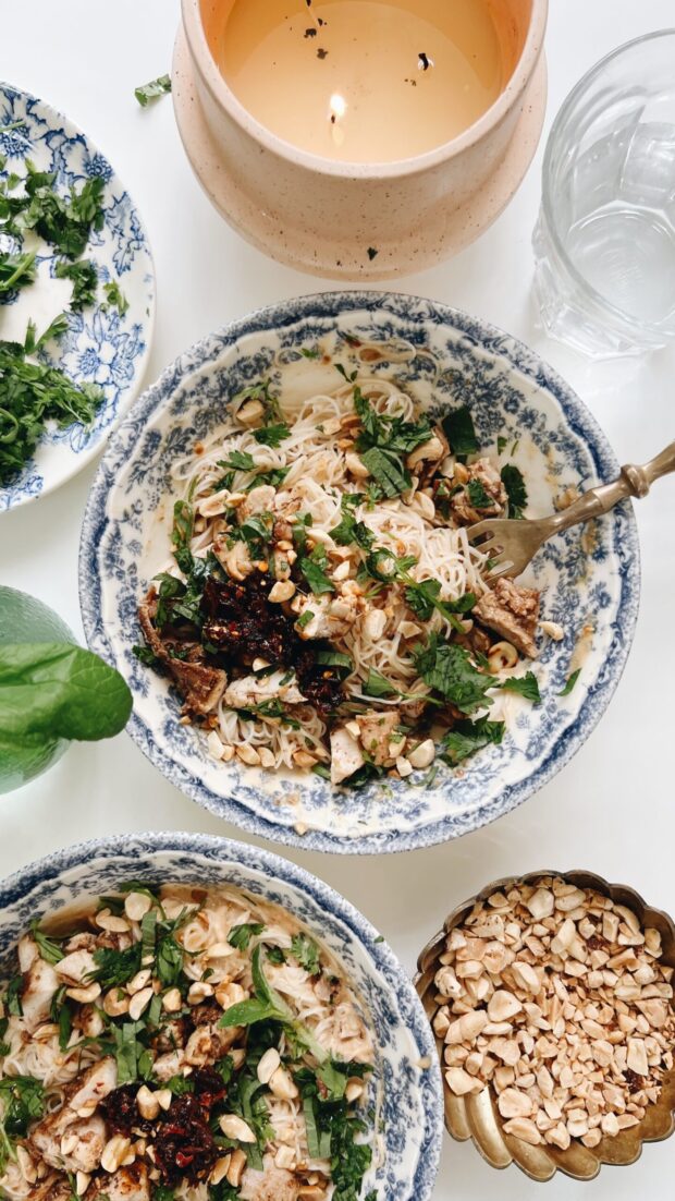 Thai Chicken Noodle Bowls / Bev Cooks
