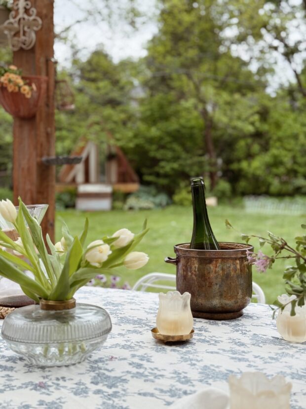 pretty scene / bev cooks