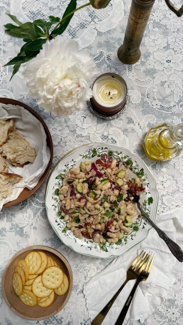 Easy Tuscan Tuna Salad / Bev Cooks