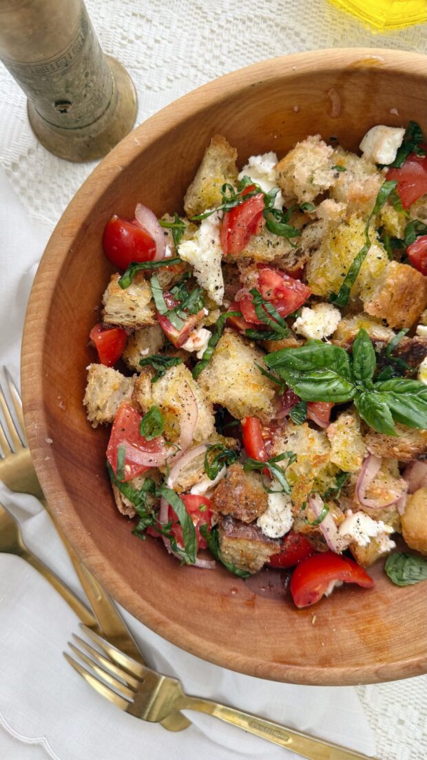 Caprese Panzanella Salad / Bev Cooks